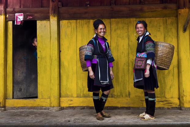 Black Hmong Women